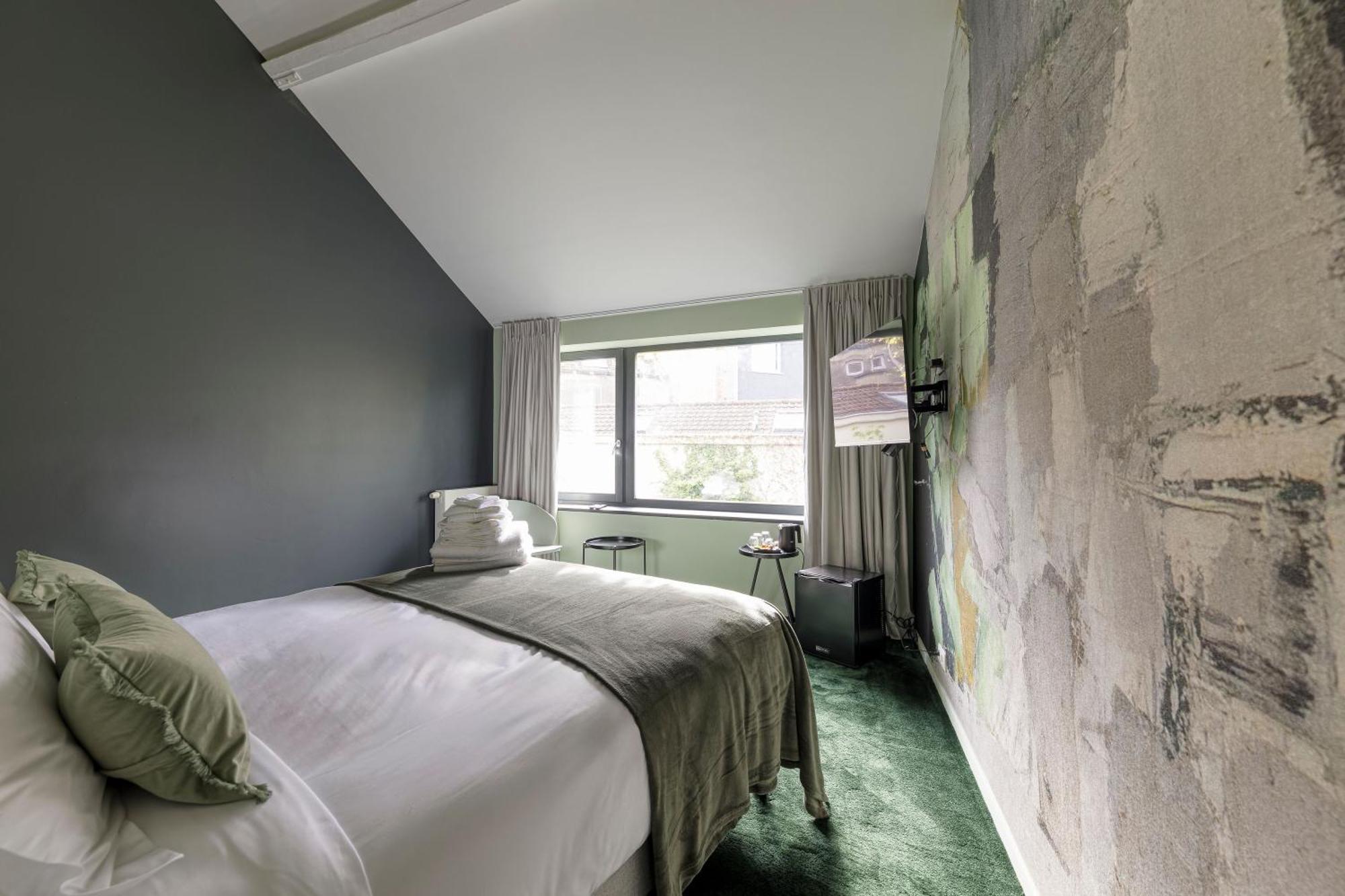 Atelier K - Art Guesthouse In Brussels Ixelles Buitenkant foto